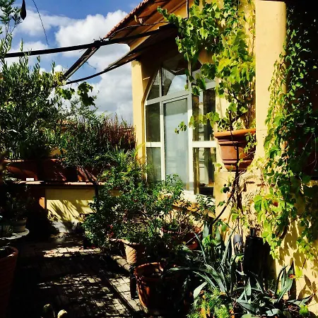 San Saba Rooftop Garden Ferienhaus